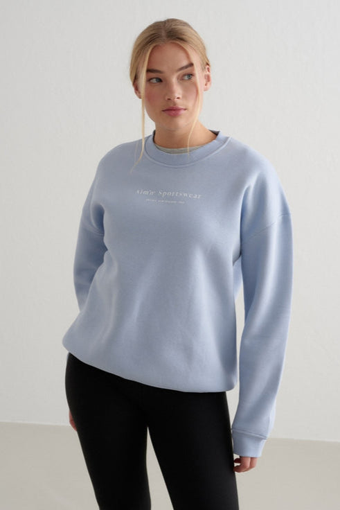 Serif Sweatshirt | Cloudy Blue