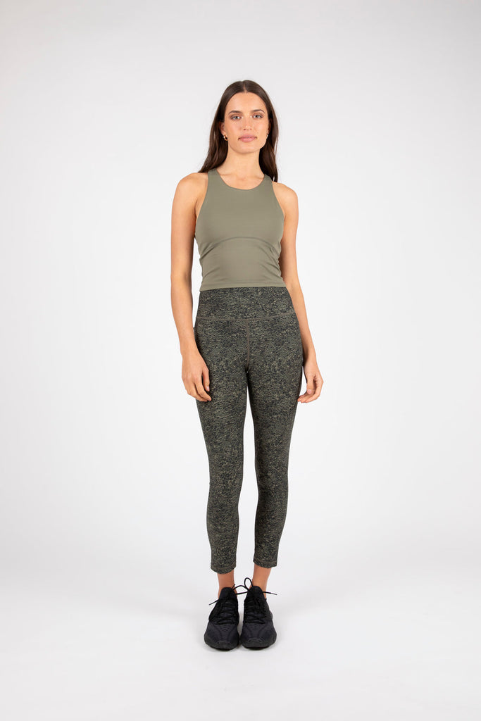 Pace 7/8 Legging | Olive Texture