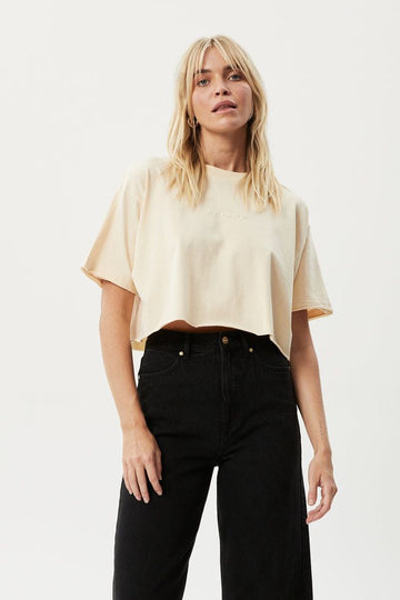 Restless Slay Cropped T-Shirt | Sand