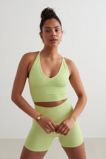 Shape Seamless Cross Back Bralette | Matcha