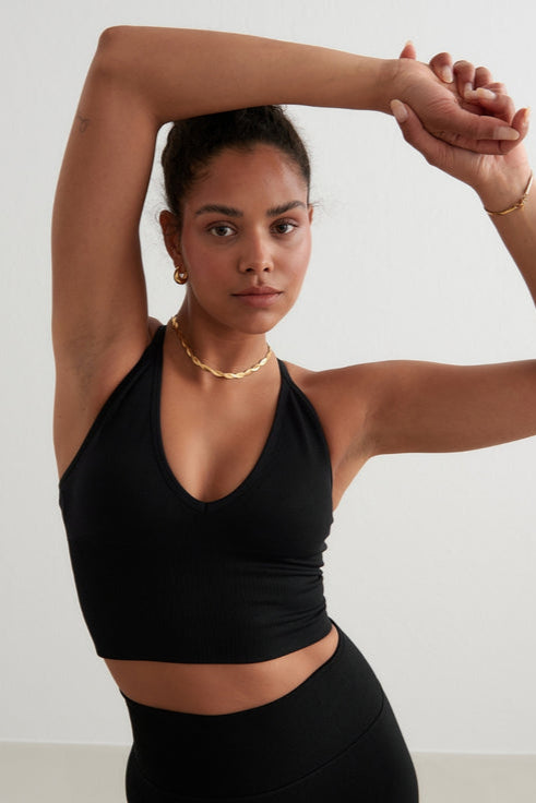 Shape Seamless Cross Back Bralette | Black