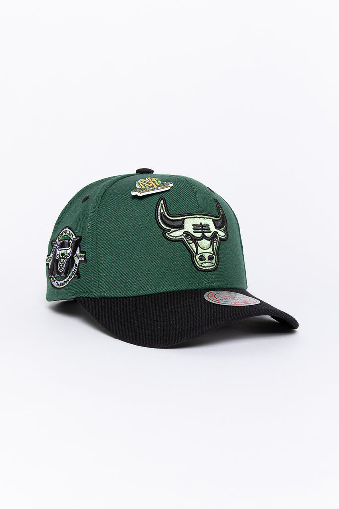 Chicago Bulls Urban Jungle Giants Snapback | Green & Black