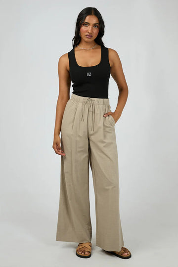 Essential Pant